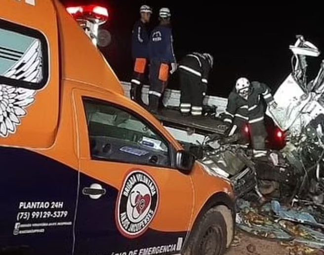 Autobusi me turistë përplaset me një kamion në Brazil, 25 të vdekur
