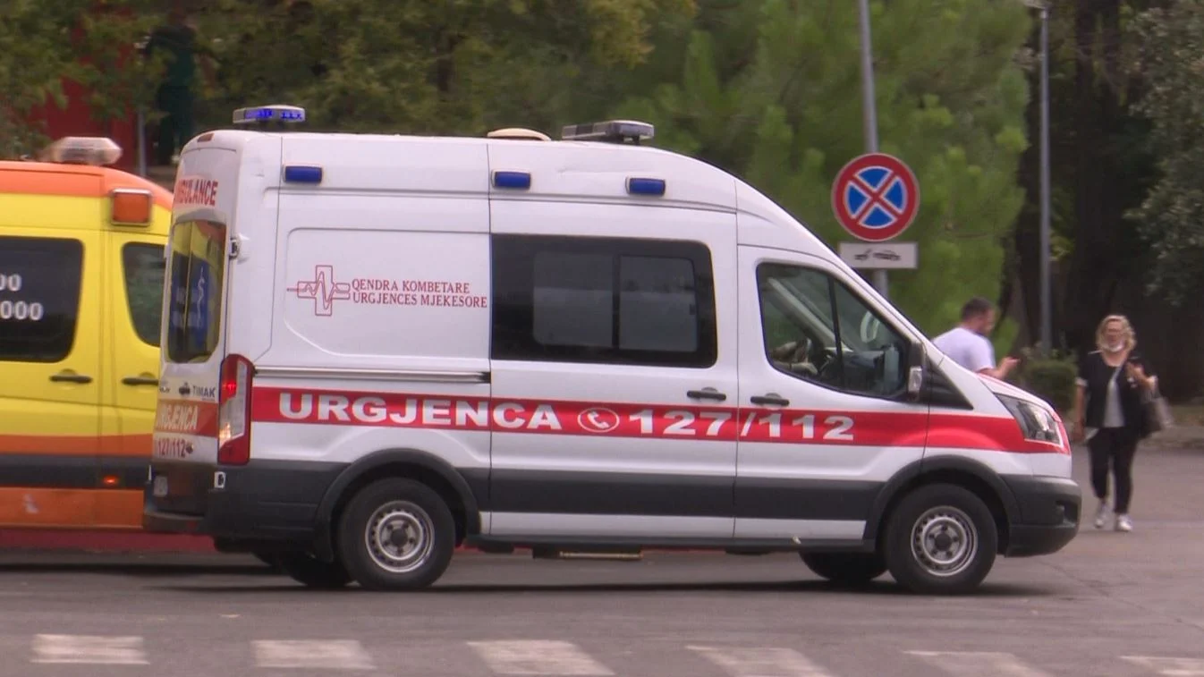 U tremb nga tërmeti, 18-vjeçari në Lushnjë humb jetën pasi u rrëzua nga shkallët