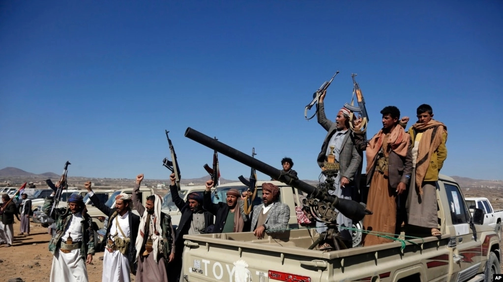 The US continues to attack the Houthi rebels in Yemen - KOHA.net