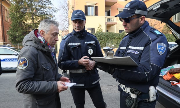Kufizimi i shpejtësisë në 30 km/h në qytetin italian shkakton protesta