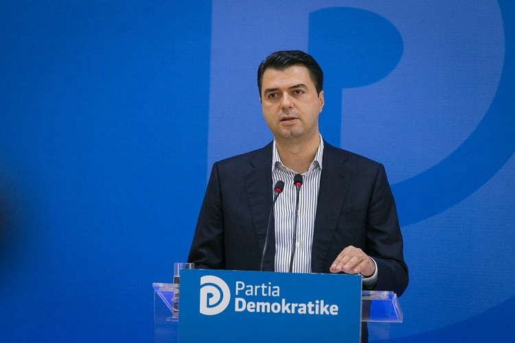 PD-ja kërkon që 50 milionë euro t’i dërgohen si “ndihmë ushtarake” Kosovës