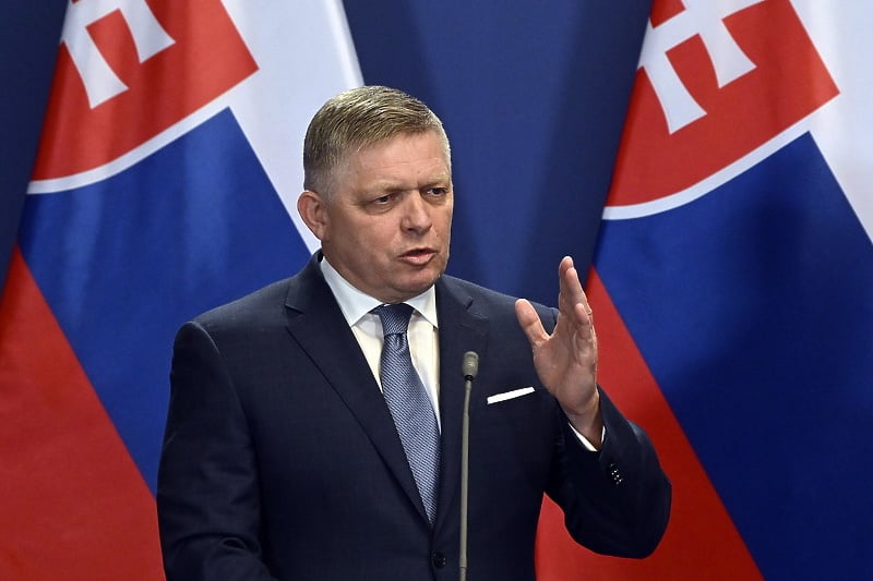 Kryeministri sllovak thotë se do ta vërë veton ndaj anëtarësimit të Ukrainës në NATO