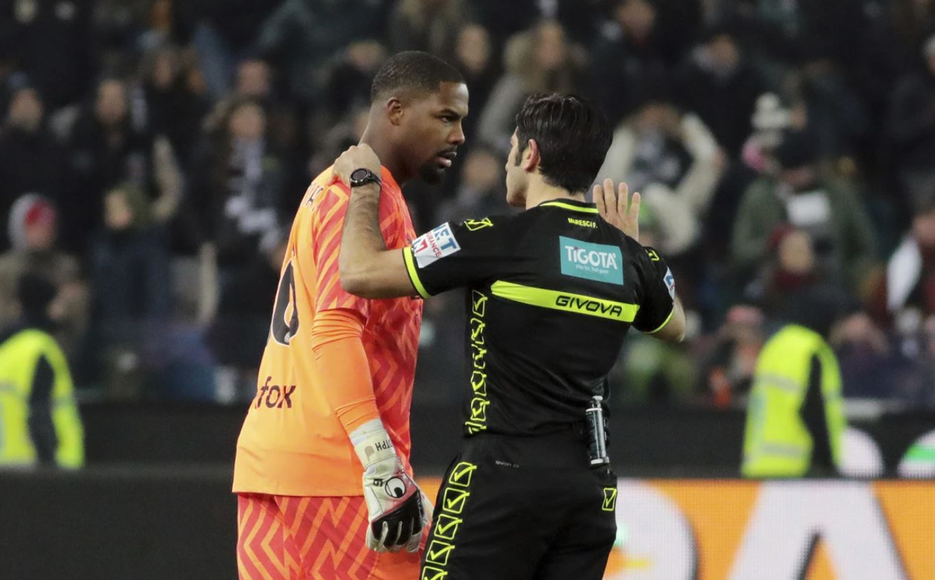 Udinese paralajmëron përjashtim të përjetshëm për tifozët që fyen portierin e Milanit