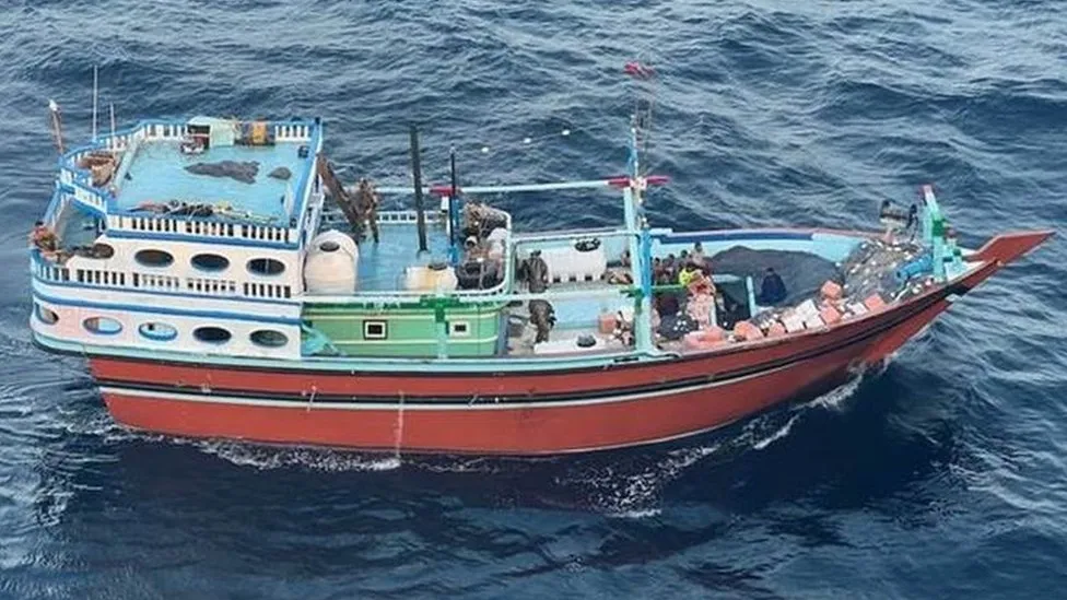 Dy luftëtarë të marinës amerikane dyshohet se kanë vdekur në misionin anti-Houthi
