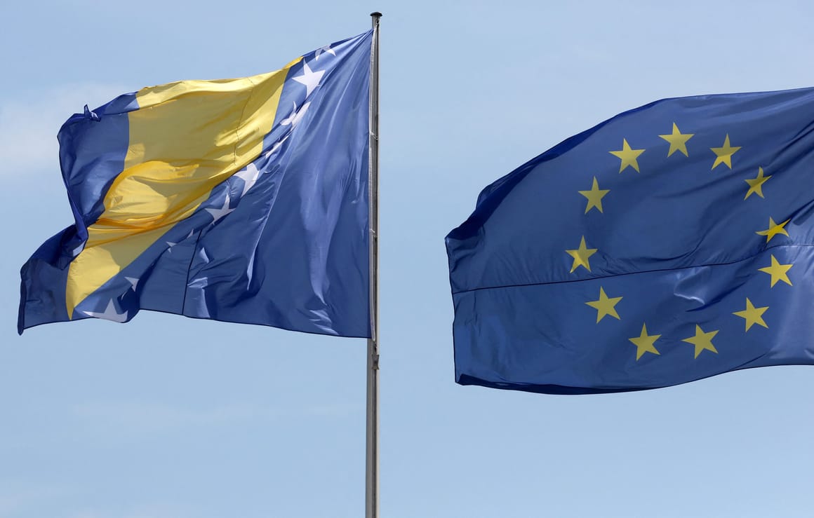 Bosnjës i kërkohen reforma të thella për anëtarësim në BE