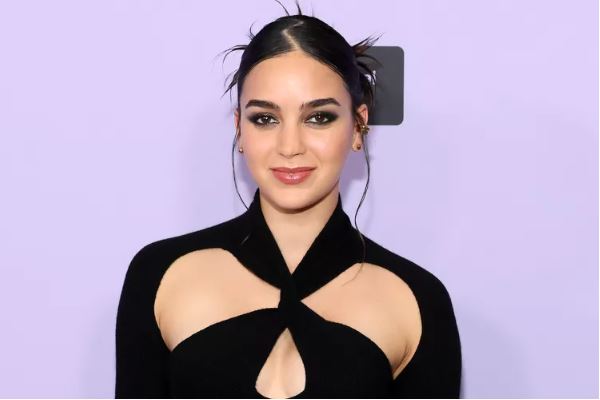 Melissa Barrera gjen paqen pasi humbi rolin kryesor në filmin “Scream”