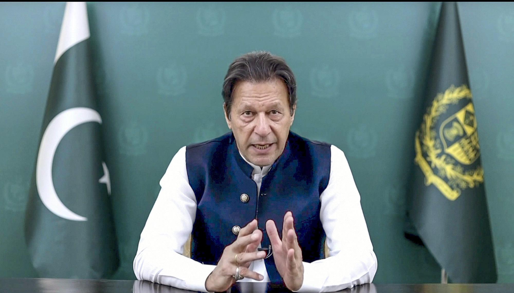 Ish-kryeministri pakistanez dënohet me 14 vjet burgim për korrupsion