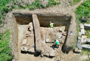 Varr parahistorik i gjetur së fundmi në Amantia afër Vlorës, konsiderohet dëshmi e gjallë e ekzistencës së qytetërimeve të lashta ilire