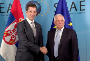 Përfaqësuesi i Lartë i Bashkimit Evropian për Politikë të Jashtme dhe Siguri, Josep Borrell dhe ministri i Punëve të Jashtme i Serbisë, Marko Gjuriq