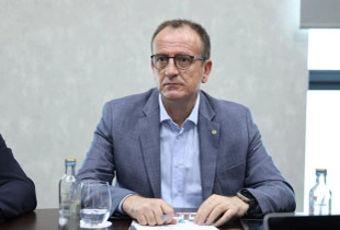 Arben Taravari
