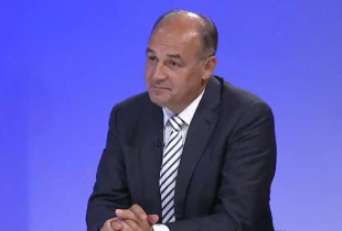 Enver Hoxhaj - PDK