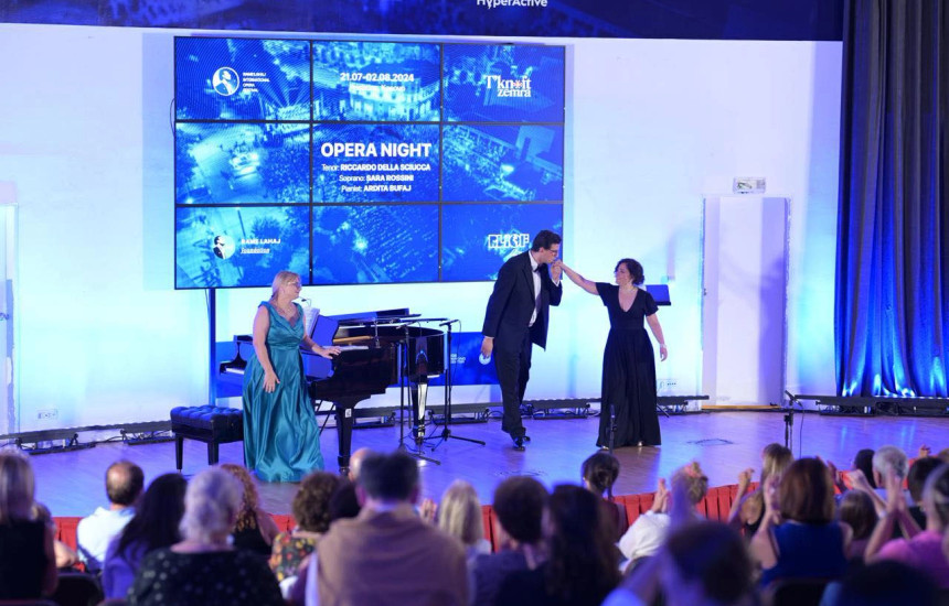 Në koncertin e dytë në kuadër të RLIOF-it u zbërthye misteri, drama e dashuria që mbizotëron pikërisht në veprat e Puccinit (Foto: RLIOF)