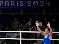 Donjeta Sadiku pas fitores në "Parisi 2024"