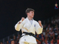 Laura Fazliu / Parisi 2024