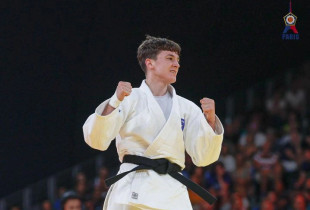 Laura Fazliu / Parisi 2024