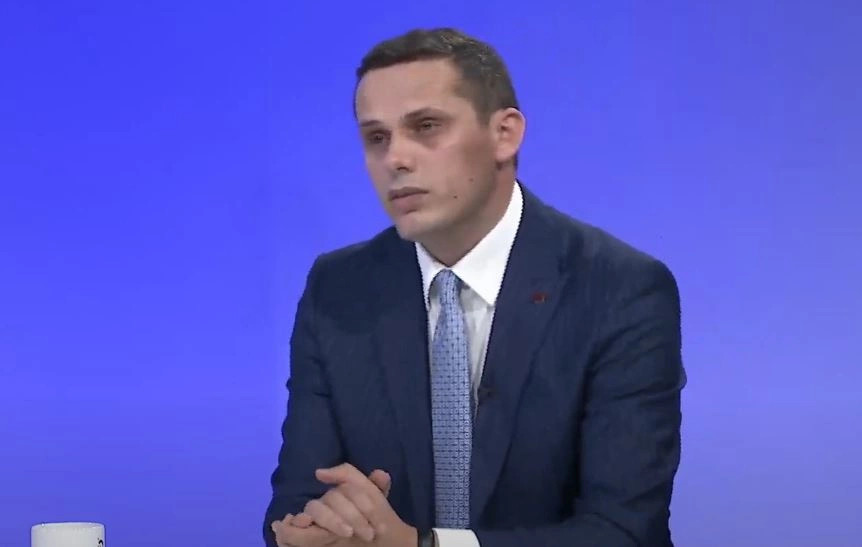 qendrimet-e-pdk-se-para-seances-per-mandatarin-konjufca