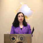 Vjosa Osmani në konferencë për shtyp