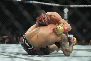 Islam Makhachev vs Dustin Poirier