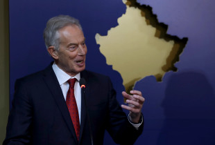 Tony  Blair ne Kosove