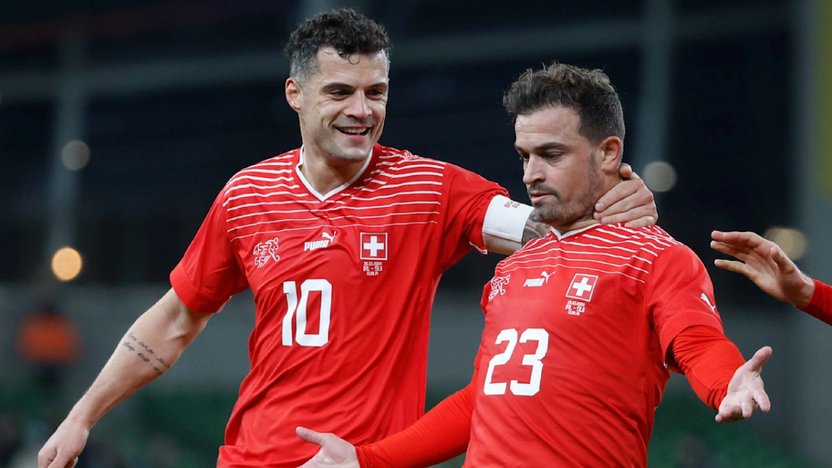 La formación oficial de Suiza - KOHA.net