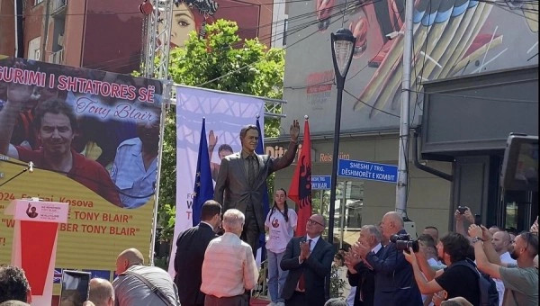 Tony Blair - Britania e Madhe