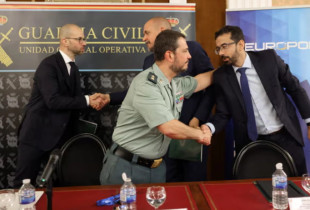 EUROPOL-i, Guardia Civil e Spanjës, njësia e kontrollit të drogës në Kroaci dhe policia braziliane bashkëpunuan për të shkatërruar kartelin ballkanik të drogës / Foto: Getty
