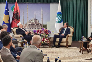 Albin Kurti - Naim Ternava