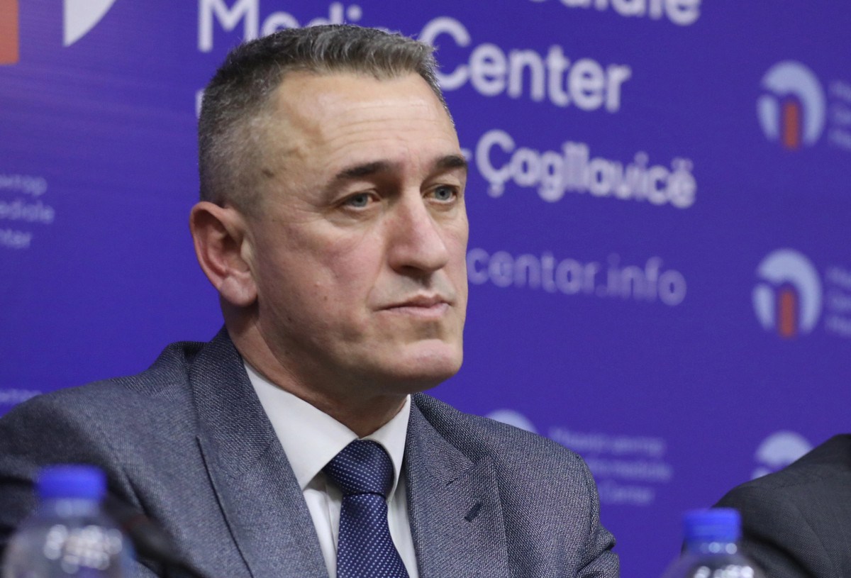 Qeveria  Rashiqi ka ngatërruar çështjen e Manastirit të Deçanit me vizitën e Patriarkut Porfirije