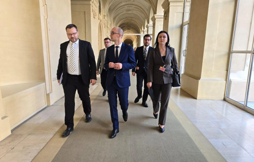 Zëvendësministri i Punëve të Jashtme dhe Diasporës, Kreshnik Ahmeti në Republikën e Çekisë