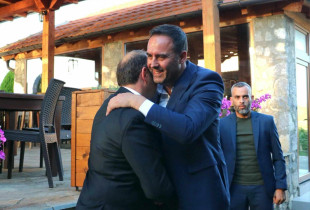 Kryeparlamentari Glauk Konjufca dhe homologu i tij nga Maqedonia e Veriut, Afrim Gashi