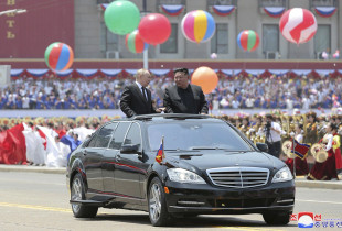 Vladimir Putin dhe Kim Jong Un