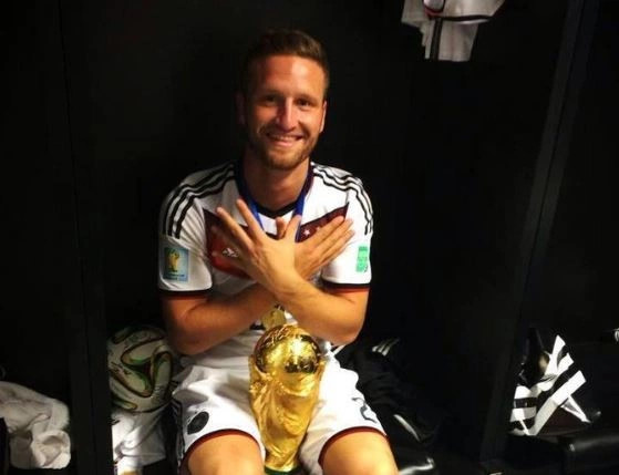 Shkodran Mustafi