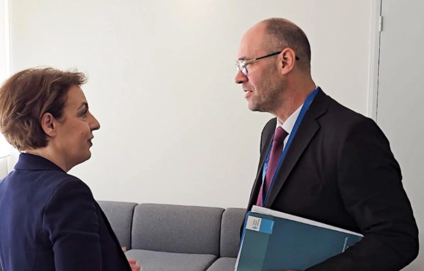 Ministrja e Punëve të Jashtme dhe Diasporës, Donika Gërvalla dhe kryesuesi i grupit të partive popullore në Asamblenë Parlamentare të Këshillit të Evropës, Davor Ivo Stier