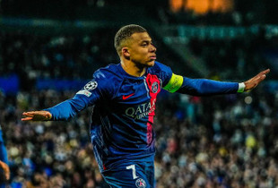 Kylian Mbappe - PSG