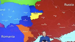 Rusia shfaq hartën me Ukrainën brenda saj