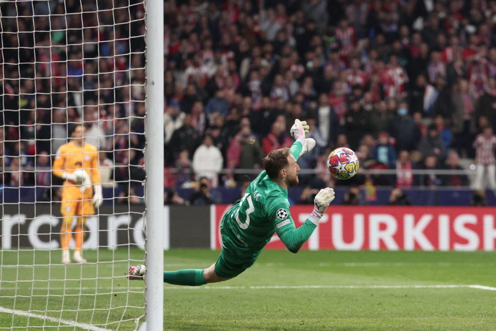 Oblak pret dy penallti, Atletico Madridi në çerekfinale të Championsit 