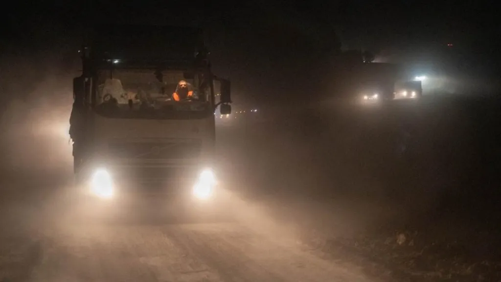 Autokolona e OKB-së përdor një vendkalim të ri për të arritur në veriun e Gazës