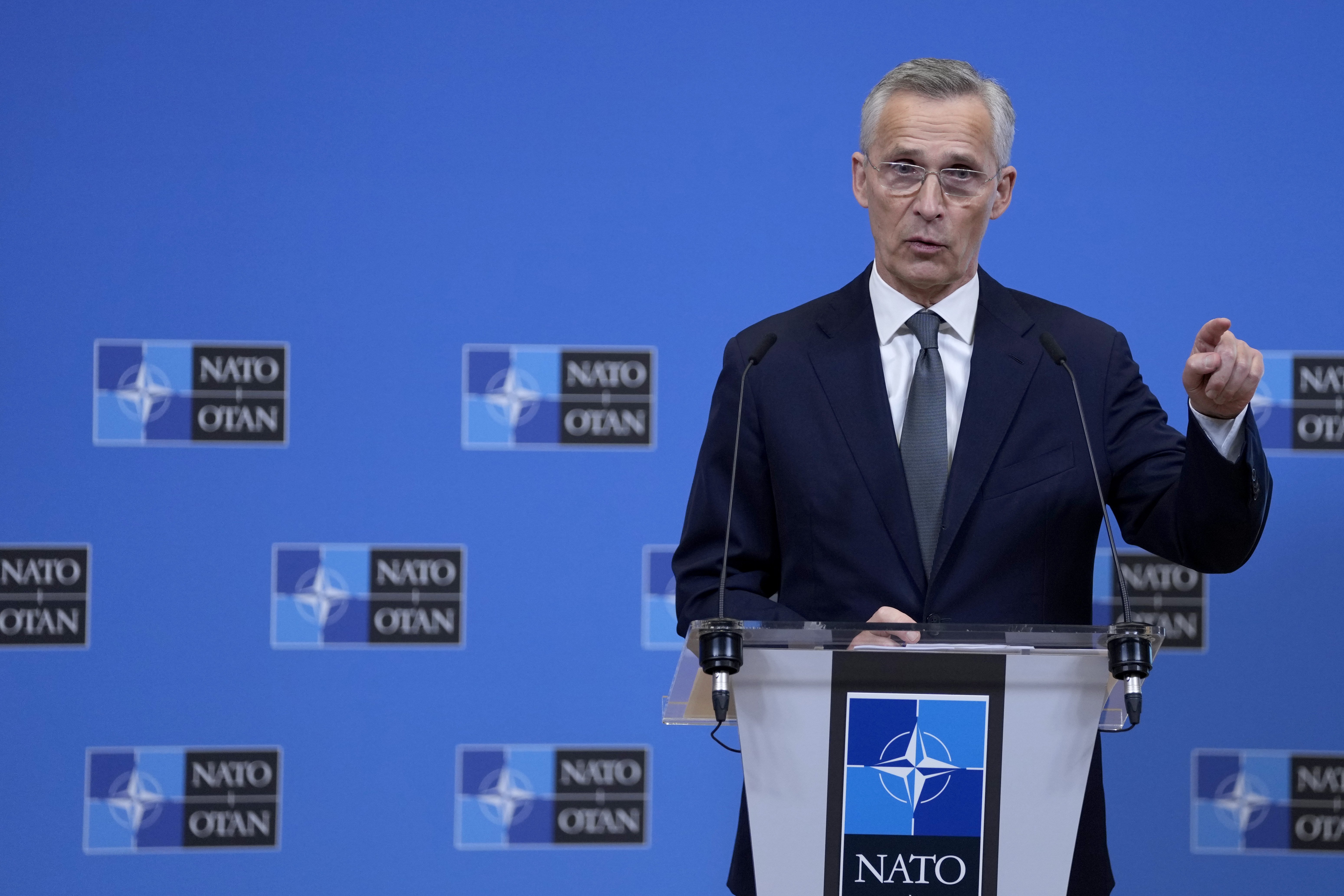 Stoltenberg: Gabim i madh historik nëse NATO-ja e lejon Putinin të triumfojë