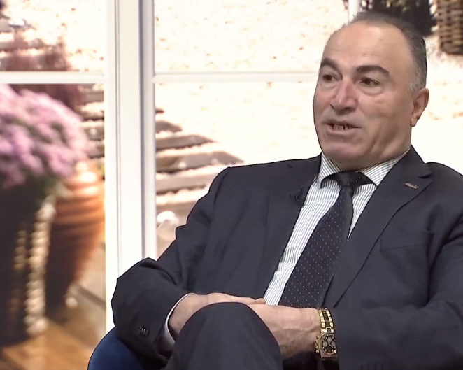 Shahini: Greqia përfiton mbi 1 milion euro nga qytetarët e Kosovës në vikend