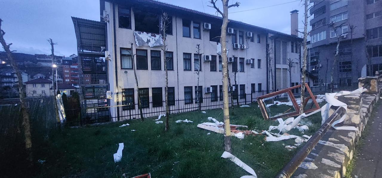 Paraburgim ndaj katër personave për zjarrin në Gjykatën e Kaçanikut
