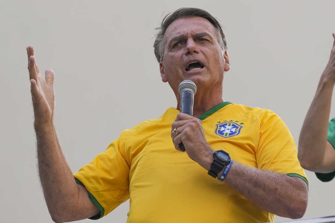 Ish-presidenti i Brazilit akuzohet se gënjeu që mori vaksinën anti-COVID