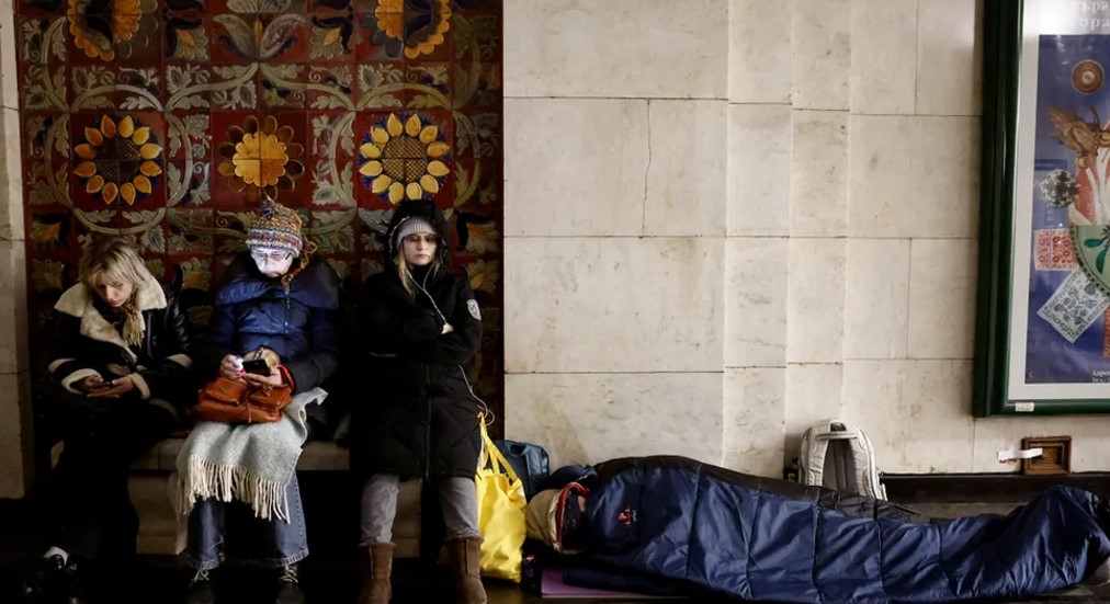 Ukraina pretendon se i ka shkatërruar dy anije ruse në afërsi të Krimesë