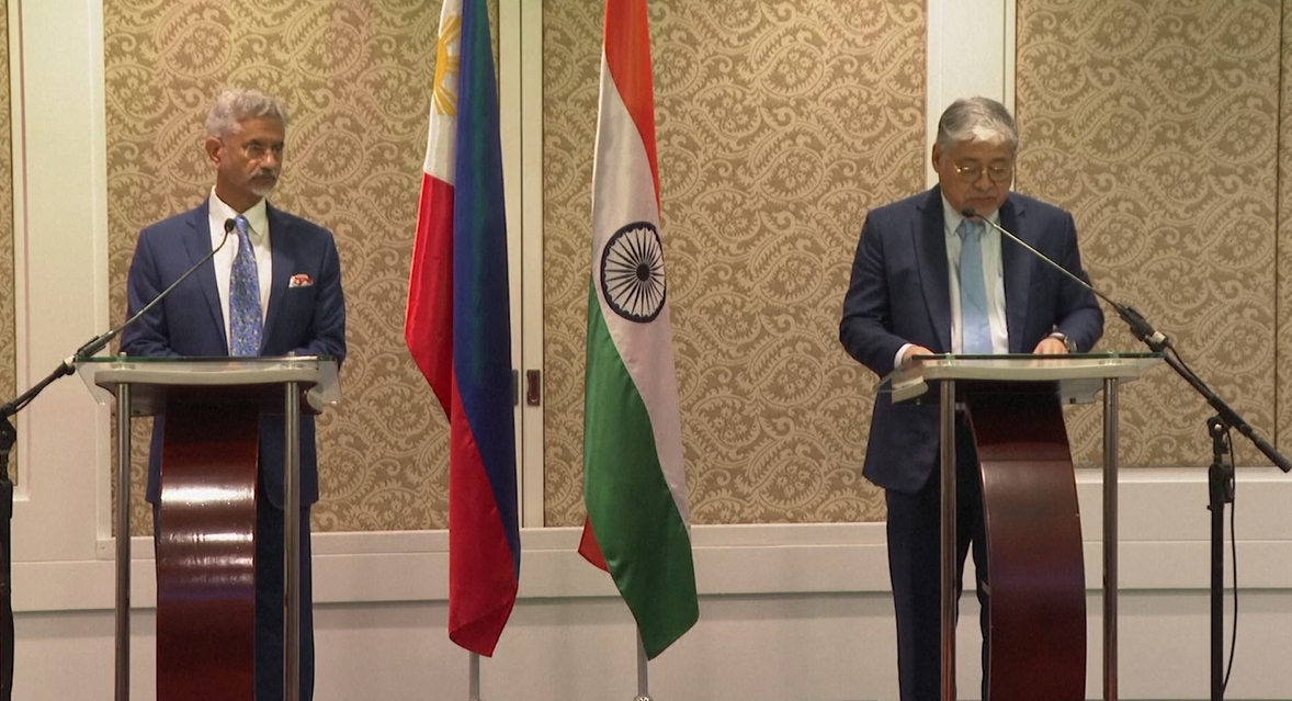 Ministrat e Jashtëm të Indisë dhe Filipineve