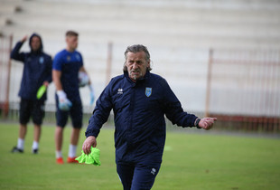 Seleksionuesi U21 i Kosoves Afrim Toverlani
