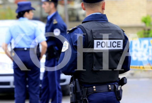 Policia e Kosovës gjatë patrullimit