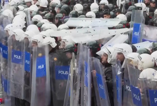 Turqi - Protesta