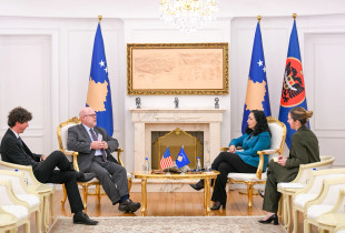 Vjosa Osmani - Jeffrey Hovenier