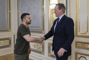 Volodymyr Zelensky dhe David Cameron