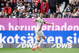 Granit Xhaka - Bayer Leverkusen