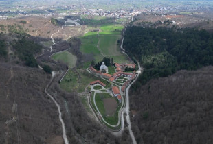 Manastiri i Deçanit